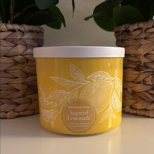 Sugared Lemonade 3-Wick Bath & Body Works Candle
